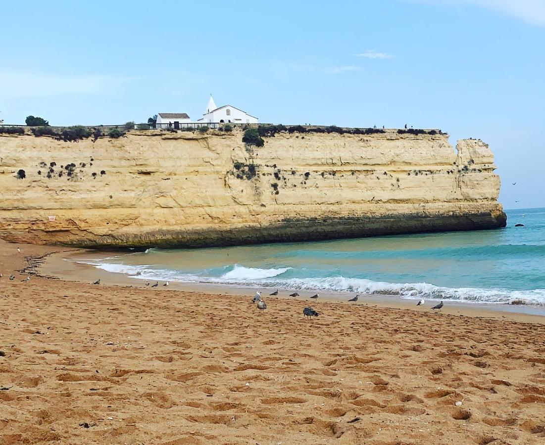 Castelo Da Esperanca Na Vila Sra Da Rocha Porches  Buitenkant foto