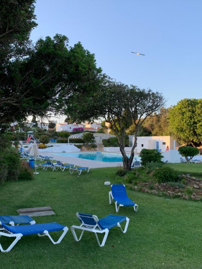 Castelo Da Esperanca Na Vila Sra Da Rocha Porches  Buitenkant foto